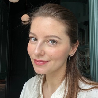 Сабина, ведущий мастер BROW&GO